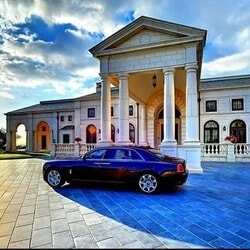 Luxurious Life